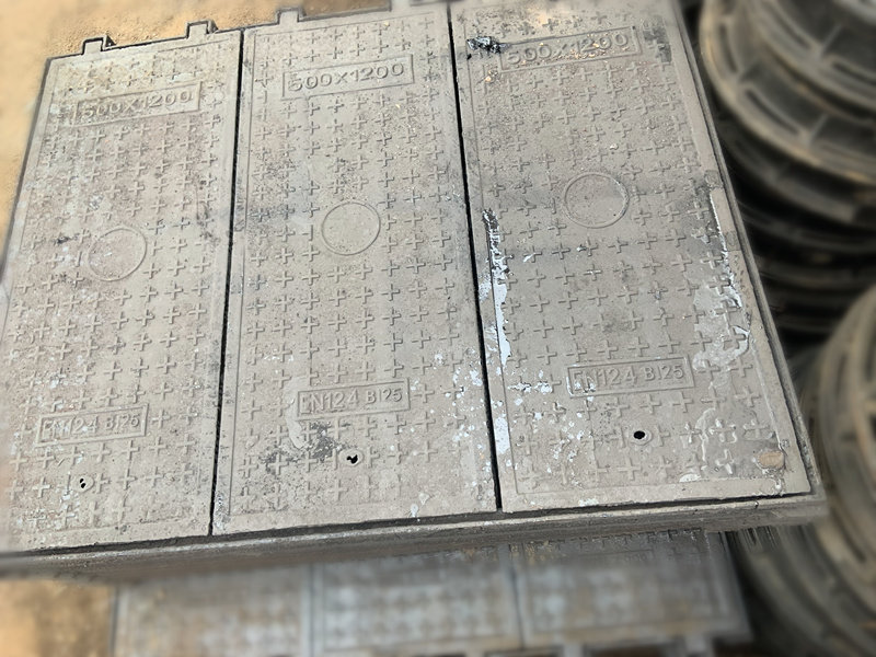 球墨鑄鐵井蓋廠家