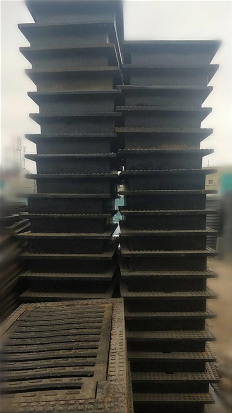 球墨鑄鐵井蓋安裝圖片