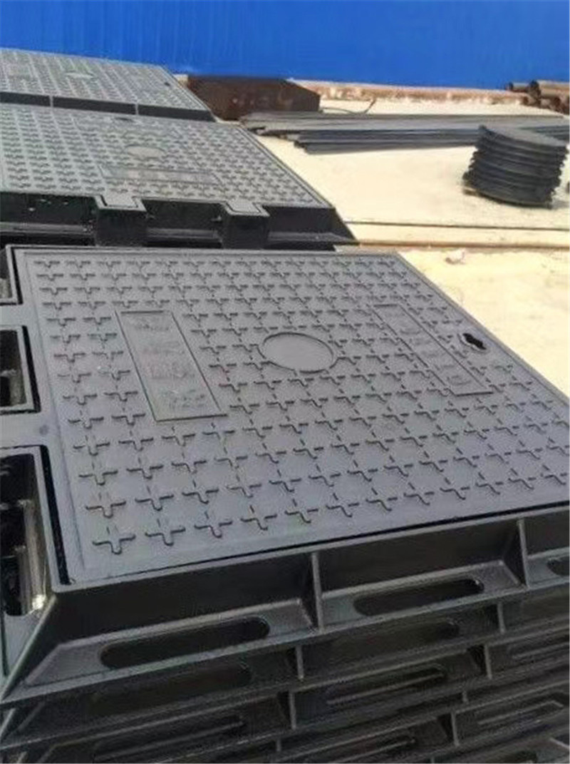 圓形球墨鑄鐵井蓋供應