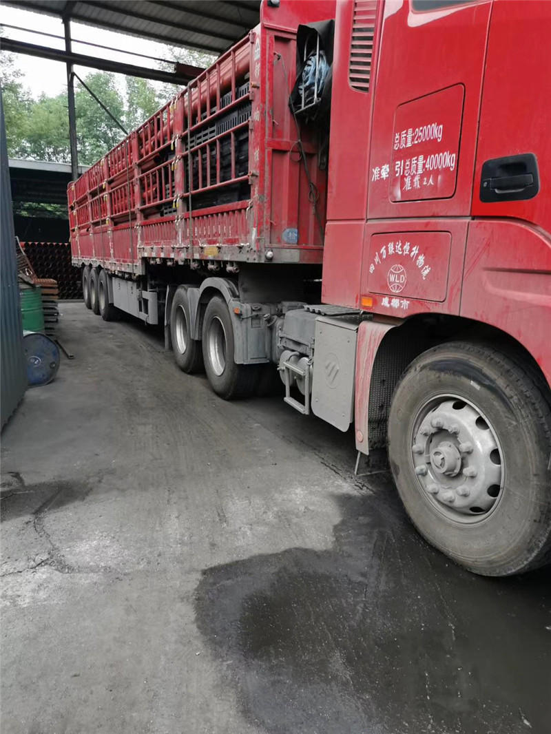 定制鑄鐵井蓋模具價格